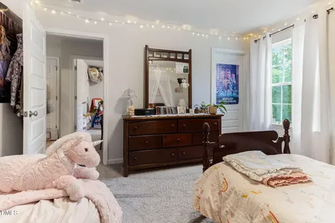 1727 Geyser Court Graham NC 27253
