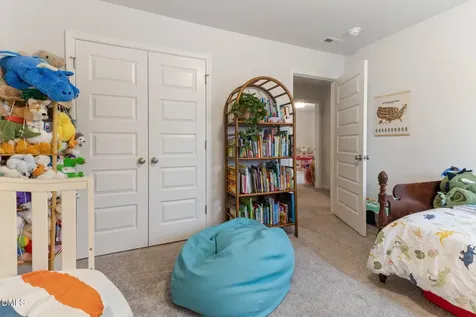 1727 Geyser Court Graham NC 27253