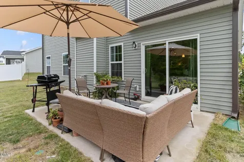 1727 Geyser Court Graham NC 27253