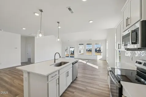 541 Hipwood Drive Zebulon NC 27597