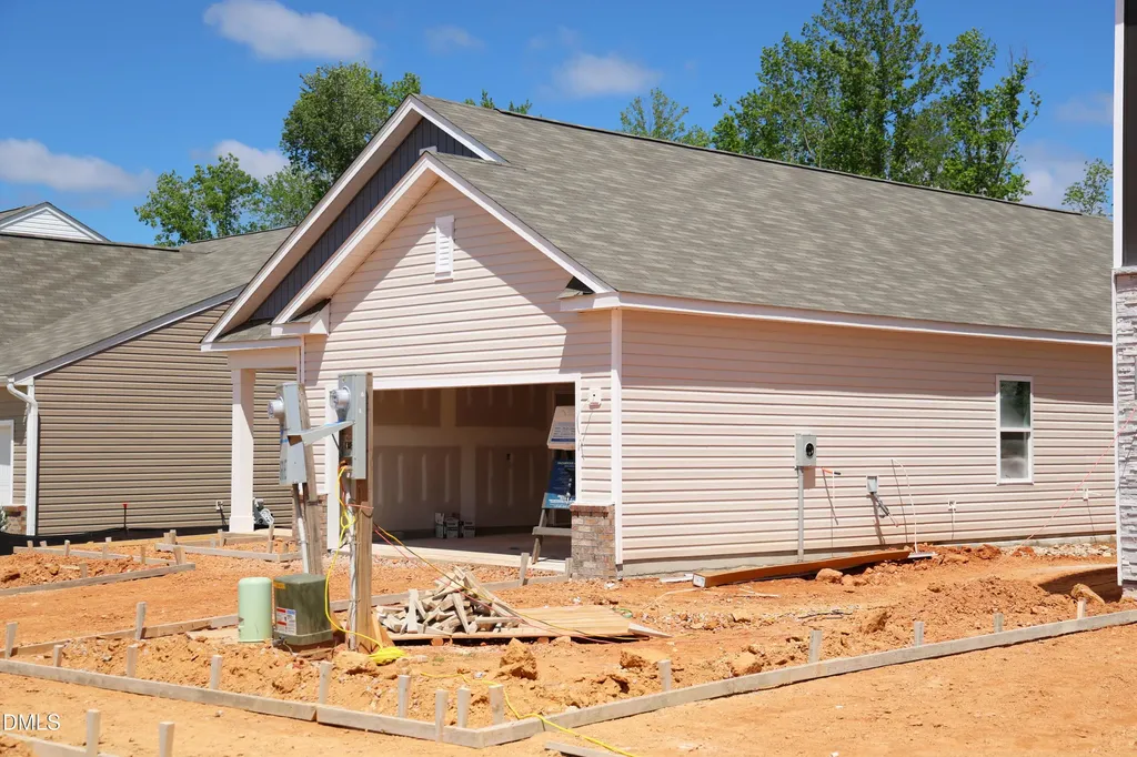 106 Oat Grain Court Clayton NC 27520