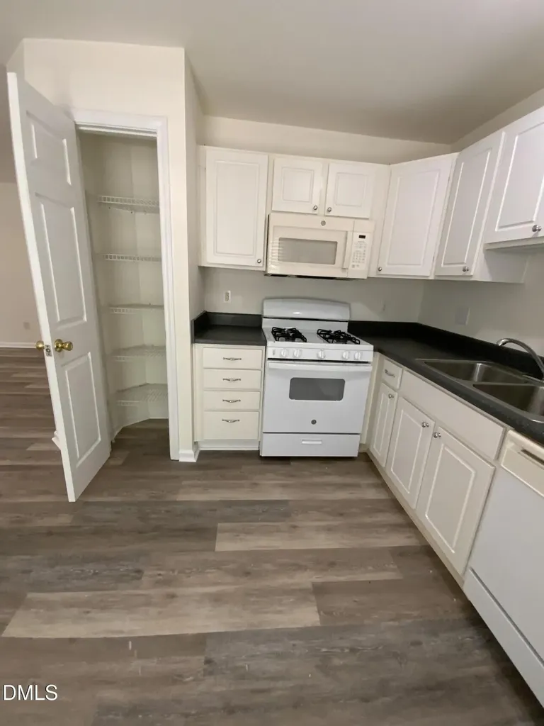 3021 Barrymore Street Raleigh NC 27603