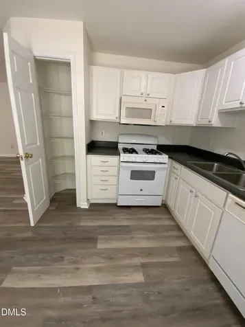 3021 Barrymore Street Raleigh NC 27603