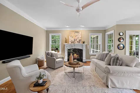 5707 Highcroft Drive Cary NC 27519