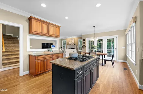5707 Highcroft Drive Cary NC 27519