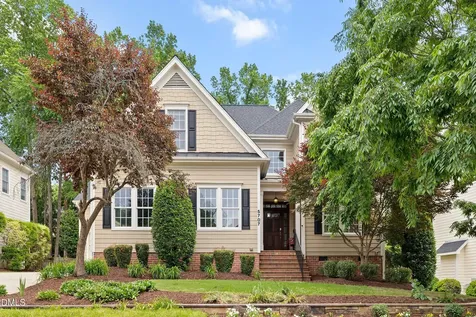 5707 Highcroft Drive Cary NC 27519