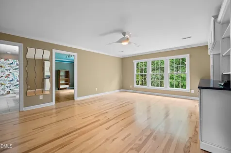 5707 Highcroft Drive Cary NC 27519
