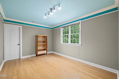 5707 Highcroft Drive Cary NC 27519