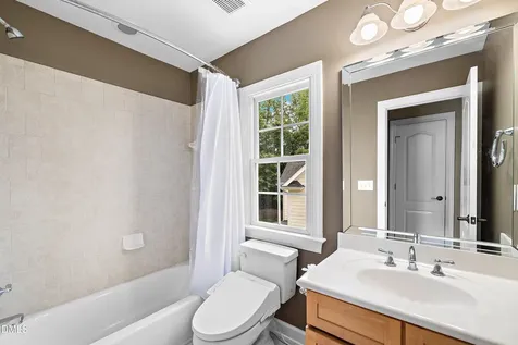 5707 Highcroft Drive Cary NC 27519