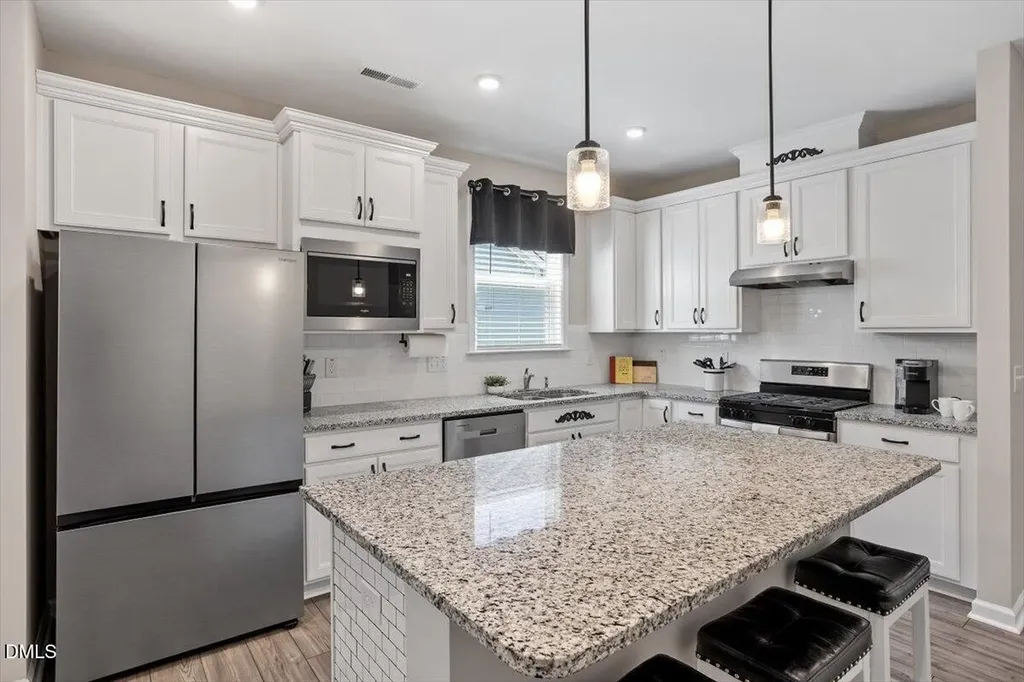 54 N Brookhollow Way Clayton NC 27520