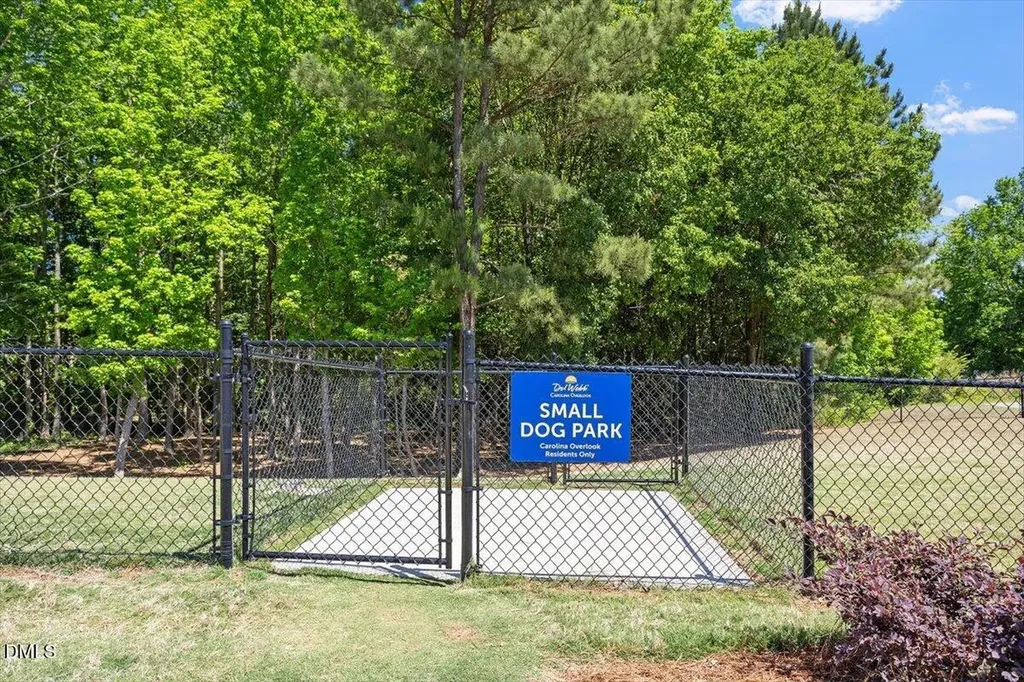 54 N Brookhollow Way Clayton NC 27520