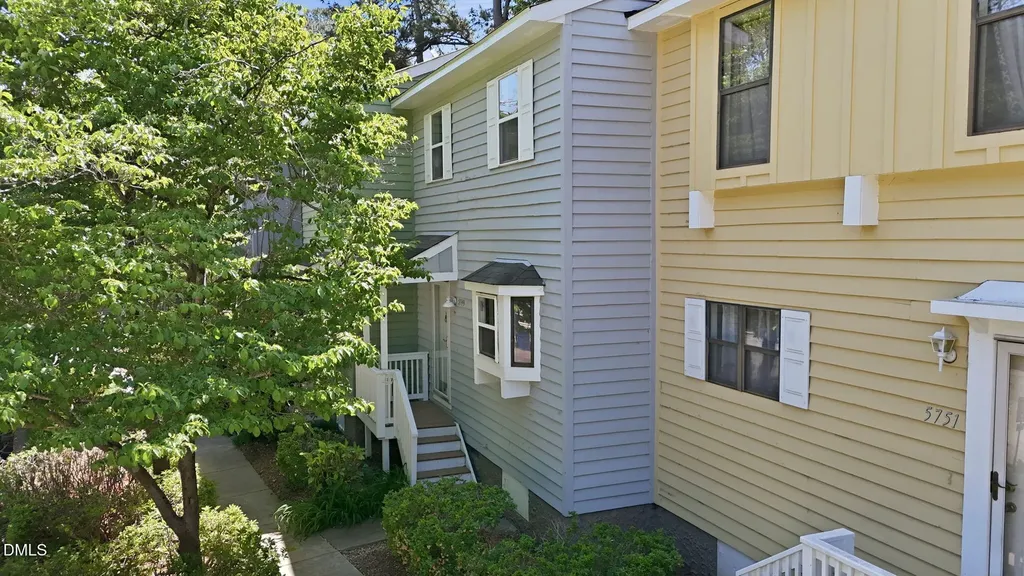 5749 Three Oaks Drive Raleigh NC 27612