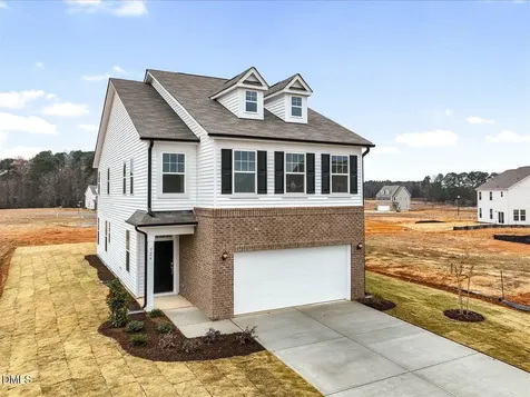 1609 Briar Brook Lane Zebulon NC 27597
