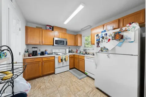 1108 E Ellerbee Street Durham NC 27704