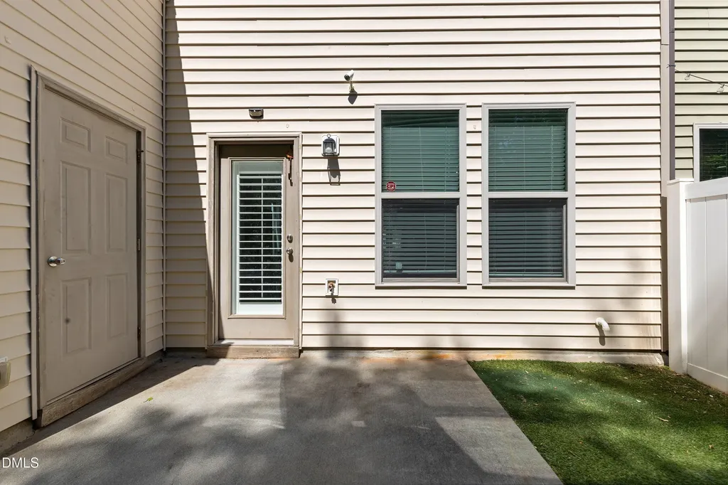 3617 Landshire View Lane Raleigh NC 27616