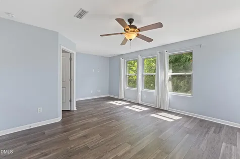 3617 Landshire View Lane Raleigh NC 27616