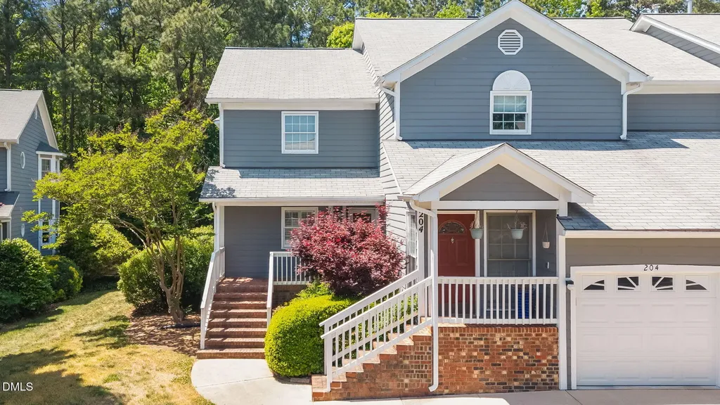 8321 Hempshire Place Raleigh NC 27613