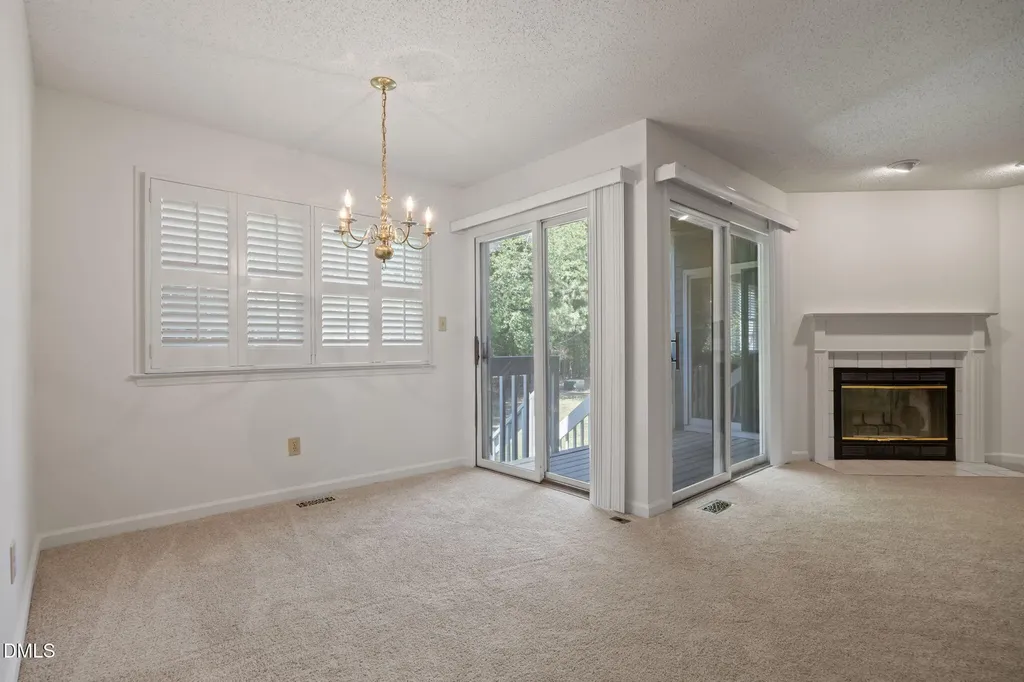 8321 Hempshire Place Raleigh NC 27613