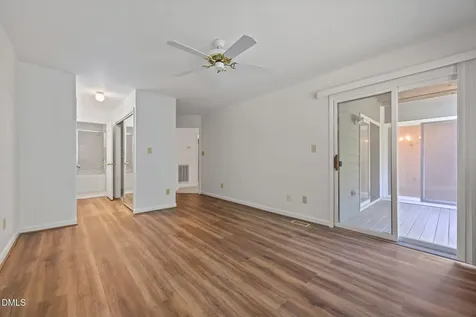 8321 Hempshire Place Raleigh NC 27613