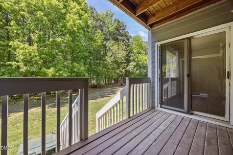 8321 Hempshire Place Raleigh NC 27613