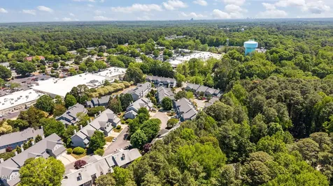 8321 Hempshire Place Raleigh NC 27613