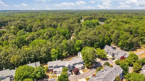8321 Hempshire Place Raleigh NC 27613