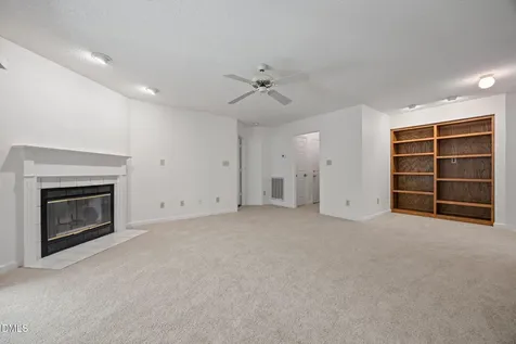 8321 Hempshire Place Raleigh NC 27613