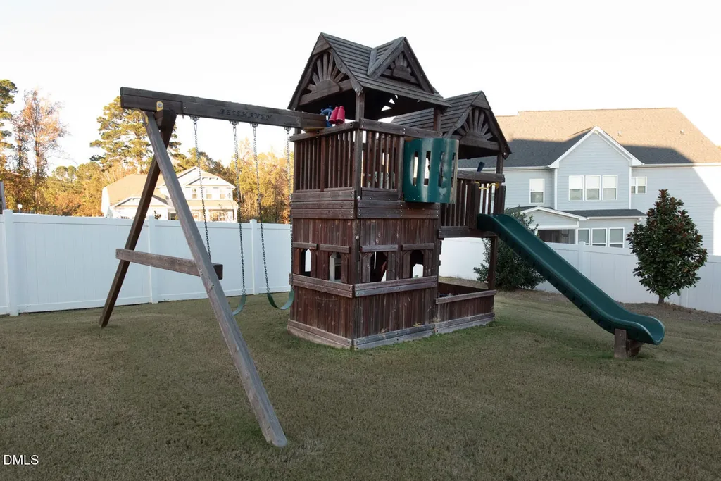 77 Ravensworth Drive Garner NC 27529