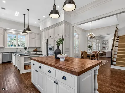 3309 White Oak Road Raleigh NC 27609