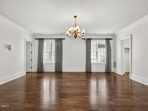 3309 White Oak Road Raleigh NC 27609
