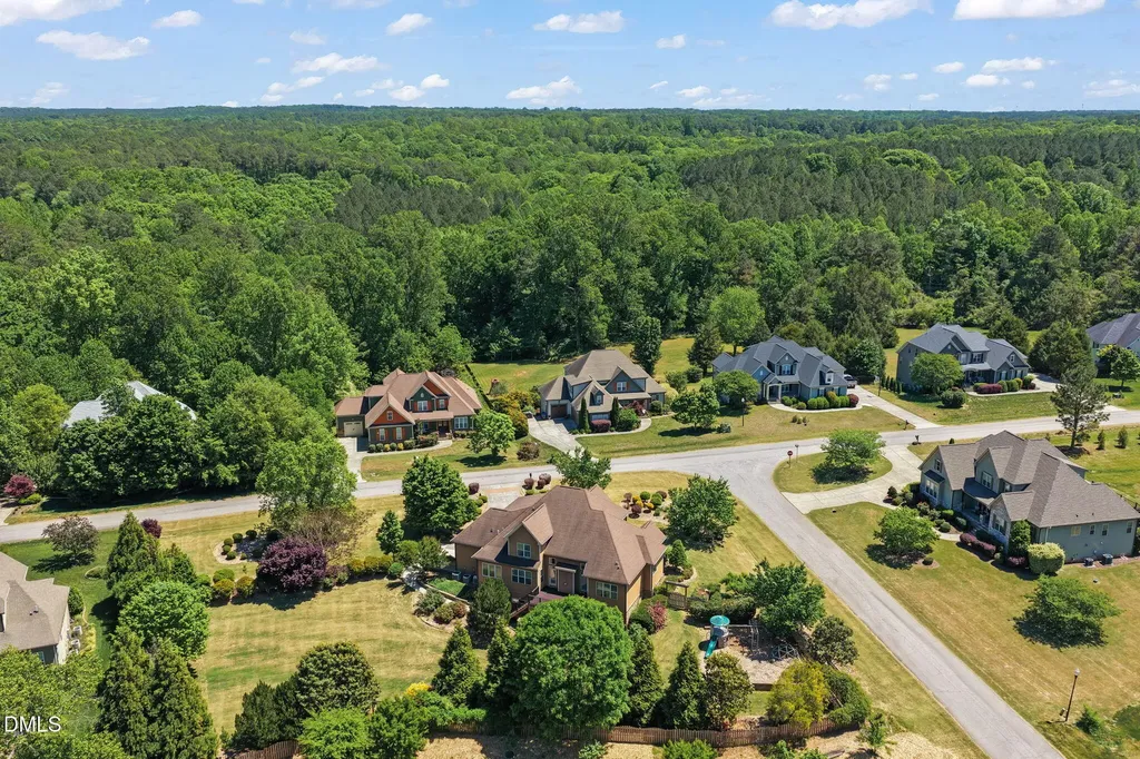 8601 Mangum Hollow Drive Wake Forest NC 27587