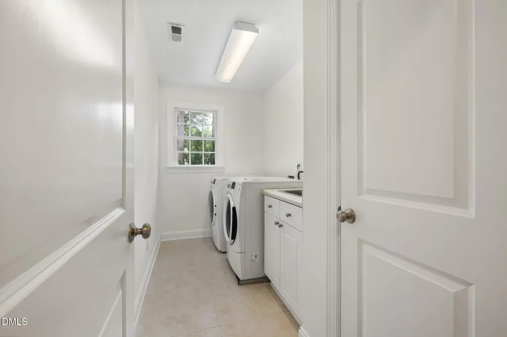 7219 Newport Avenue Raleigh NC 27613