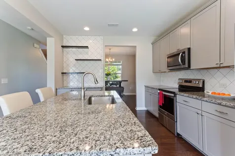 613 Golden Plum Lane Zebulon NC 27597