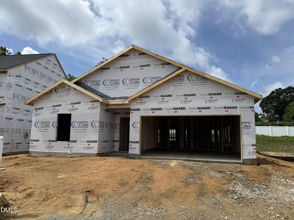 127 Crossvine Street Selma NC 27576