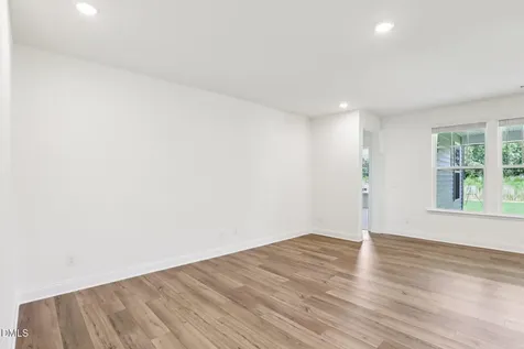 528 Hipwood Drive Zebulon NC 27597