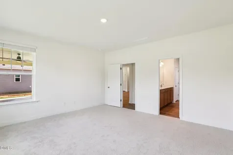 528 Hipwood Drive Zebulon NC 27597