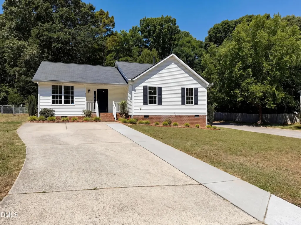 301 Hocutt Drive Clayton NC 27520
