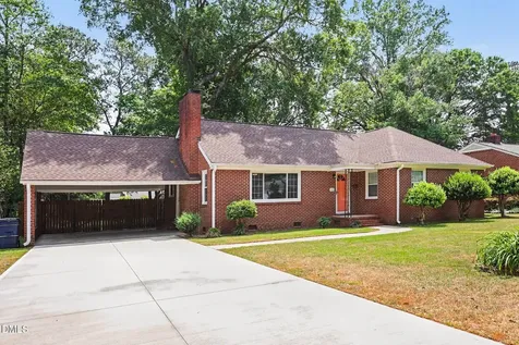 905 S Vermont Street Smithfield NC 27577