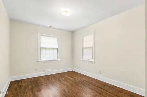 905 S Vermont Street Smithfield NC 27577