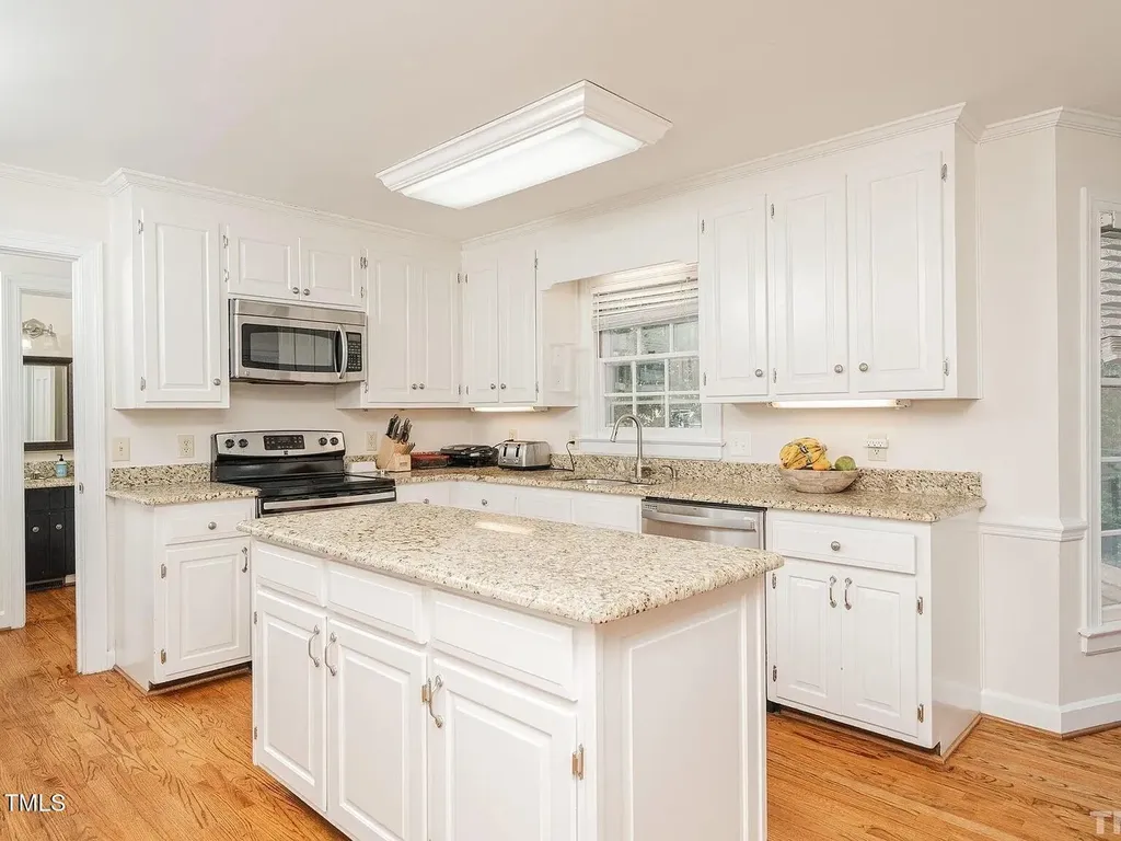 2400 Basil Drive Raleigh NC 27612