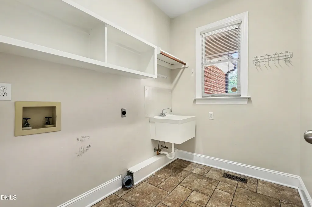 4708 Bartwood Drive Raleigh NC 27613
