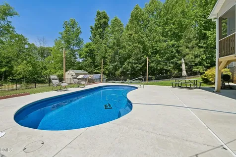 3924 Fox Grove Trail Greensboro NC 27406