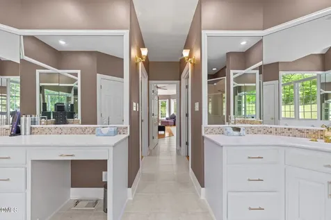 1002 Pleasant Drive Mebane NC 27302