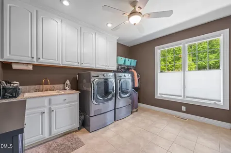 1002 Pleasant Drive Mebane NC 27302