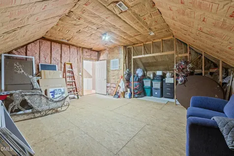 1002 Pleasant Drive Mebane NC 27302