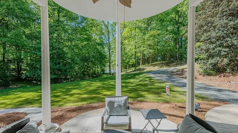 1002 Pleasant Drive Mebane NC 27302