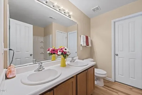 212 Haywards Lane Mebane NC 27302