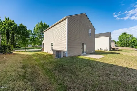 212 Haywards Lane Mebane NC 27302