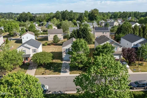 212 Haywards Lane Mebane NC 27302