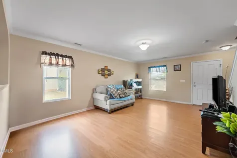 212 Haywards Lane Mebane NC 27302
